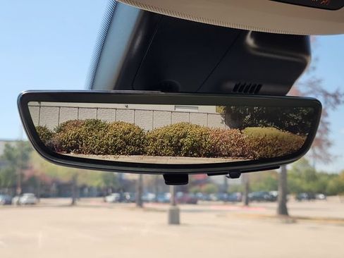Used 2023 Buick Envision Avenir FWD image 14