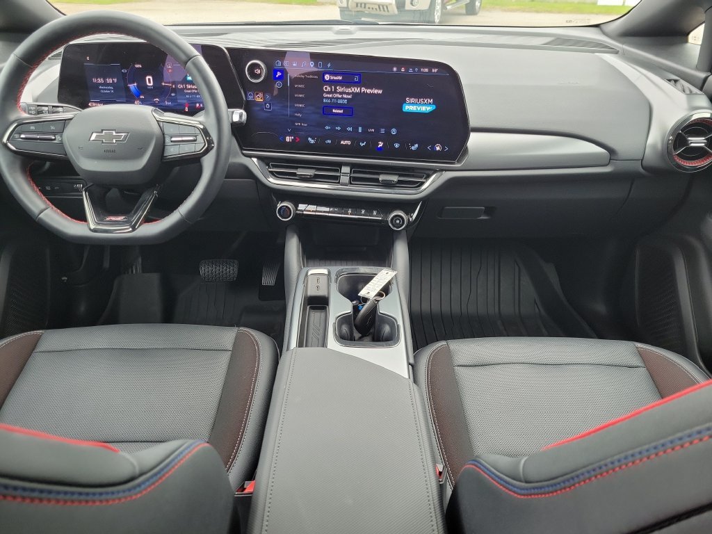 Used 2024 Chevrolet Equinox EV RS AWD/4WD image 15