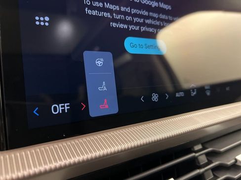 New 2026 Ford Explorer Active w/ Active Comfort Package image 13