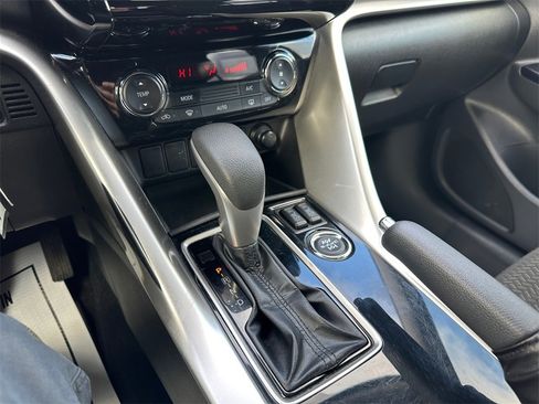 Used 2023 Mitsubishi Eclipse Cross LE image 21