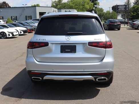 Used 2024 Mercedes-Benz GLS 450 4MATIC image 6