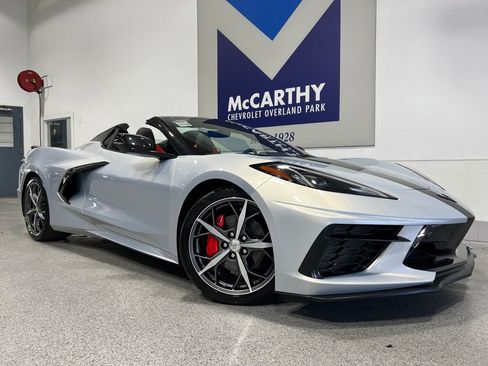 Used 2021 Chevrolet Corvette Stingray Preferred Conv w/ Battery Protection Package RWD image 2
