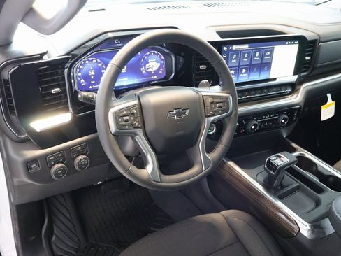 New 2026 Chevrolet Silverado 1500 LT Trail Boss w/ Convenience Package II image 25