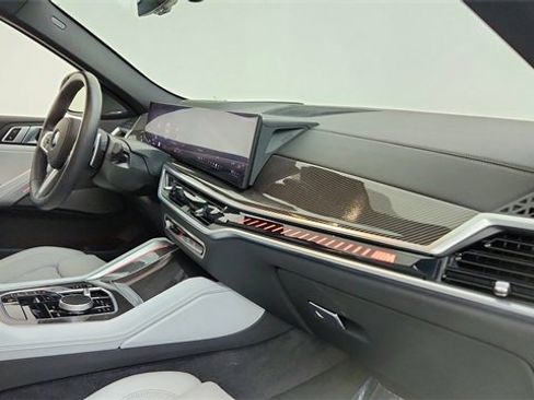 Used 2026 BMW X6 M60i image 21