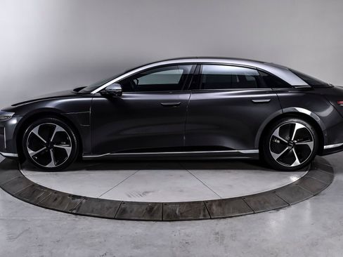 Used 2023 Lucid Air Grand Touring AWD/4WD image 3