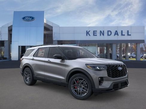 Used 2026 Ford Explorer ST w/ Sun And Sound Package AWD/4WD image 7