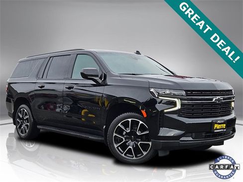 Used 2021 Chevrolet Suburban RST image 1