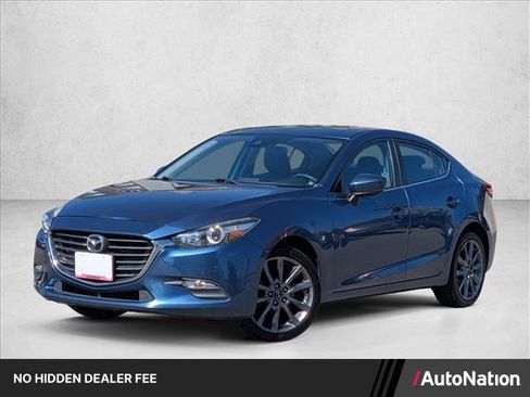 Used 2018 MAZDA MAZDA3 Touring FWD image 1