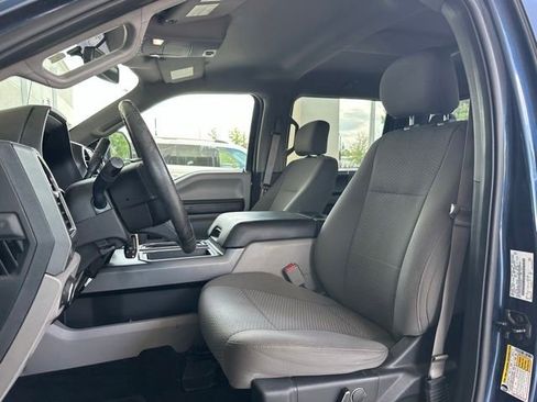 Used 2017 Ford F150 XLT w/ Equipment Group 302A Luxury RWD image 10