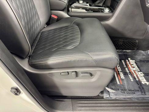 Used 2024 INFINITI QX80 Sensory w/ Cargo Package AWD/4WD image 53