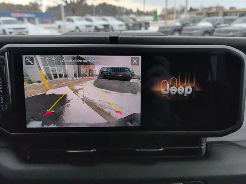 New 2026 Jeep Gladiator Sport image 32