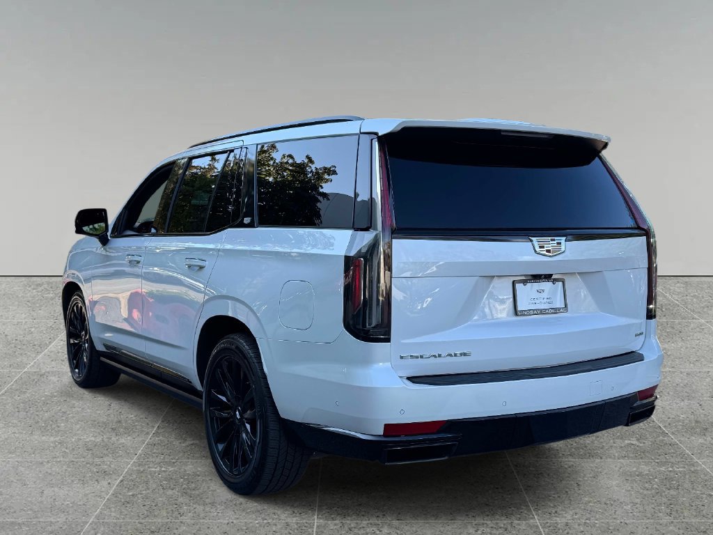 Used 2023 Cadillac Escalade Premium Luxury w/ Performance Package AWD/4WD image 12