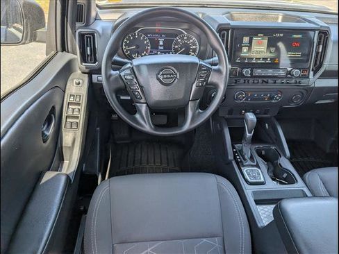 Used 2026 Nissan Frontier SV w/ Tow Package image 8
