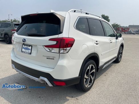 Used 2023 Subaru Forester Touring AWD/4WD image 5