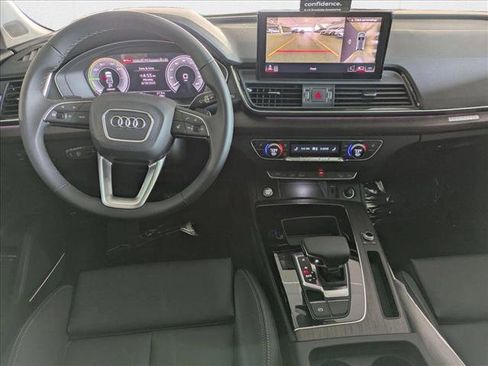 New 2025 Audi Q5 e Premium Plus image 16