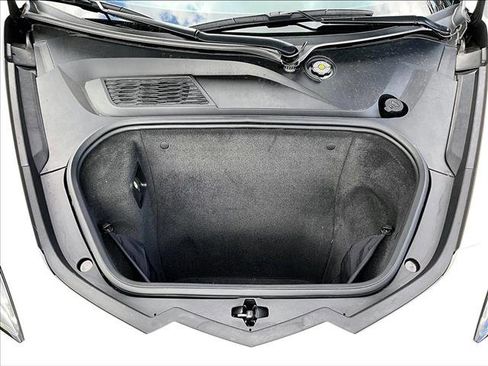 Used 2024 Chevrolet Corvette Z06 RWD image 11