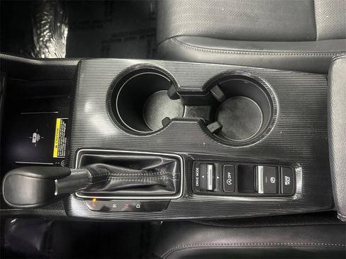 Certified 2024 Honda Civic Touring image 31