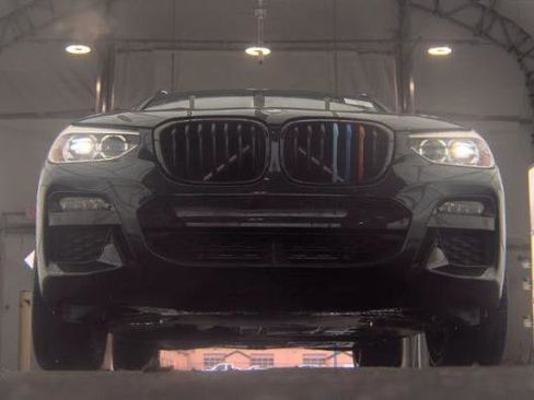 Used 2021 BMW X3 xDrive30i w/ M Sport Package AWD/4WD image 3