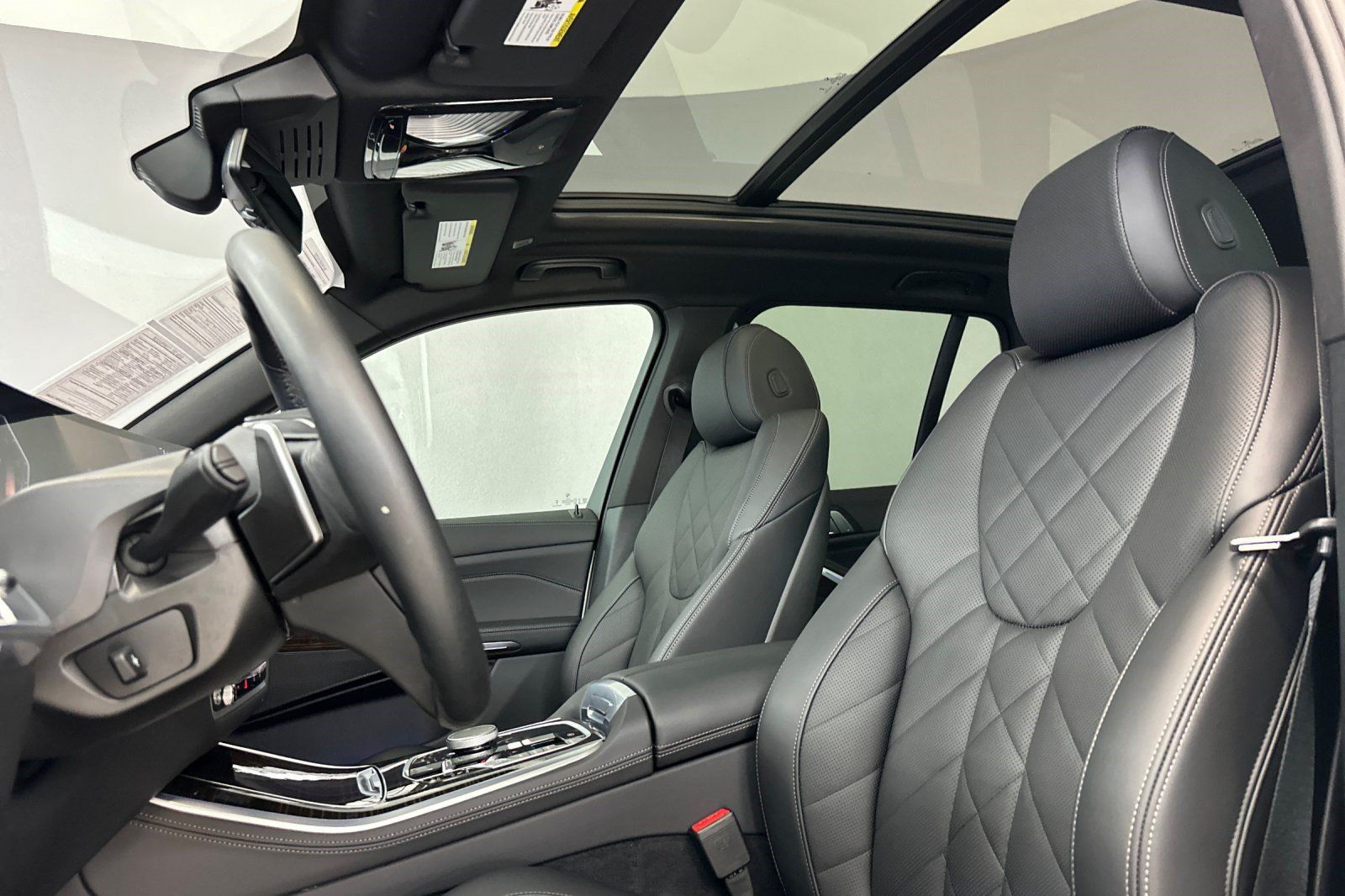 Used 2026 BMW X5 sDrive40i RWD image 24