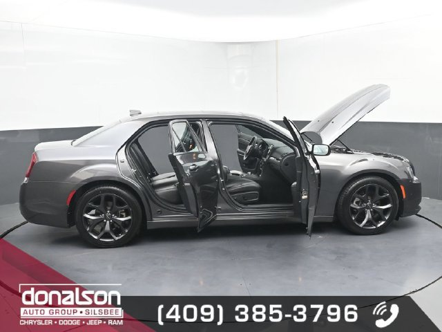 Used 2023 Chrysler 300 S RWD image 21