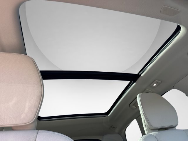 Certified 2024 Volvo XC60 B5 Plus w/ Protection Package Premier AWD/4WD image 19