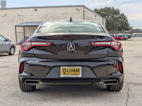 Certified 2025 Acura TLX w/ Technology Package image 5