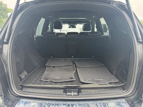 Used 2019 Mercedes-Benz GLE 400 4MATIC w/ Premium 2 Package image 5