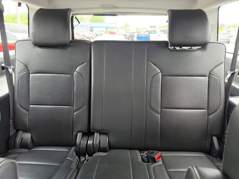Used 2020 GMC Yukon XL Denali RWD image 20
