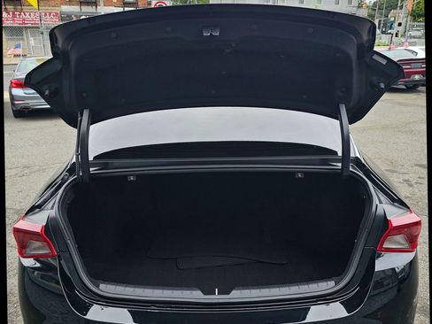 Used 2022 Kia K5 LXS image 35