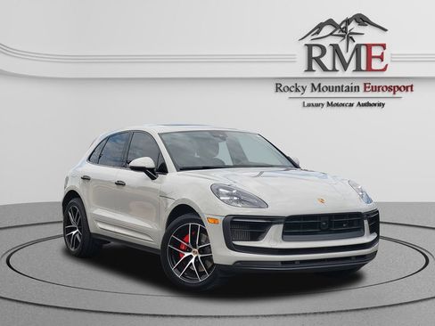 Used 2023 Porsche Macan S AWD/4WD image 1