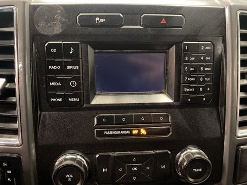 Used 2017 Ford F350 XLT image 20