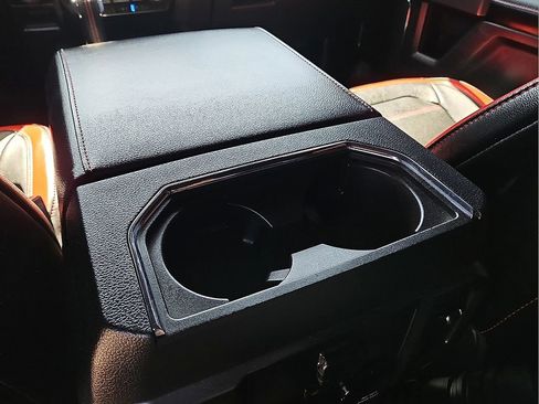 Used 2019 Ford F150 Lariat w/ Equipment Group 502A Luxury AWD/4WD image 14