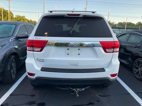 Used 2013 Jeep Grand Cherokee Laredo w/ Laredo E Group AWD/4WD image 6