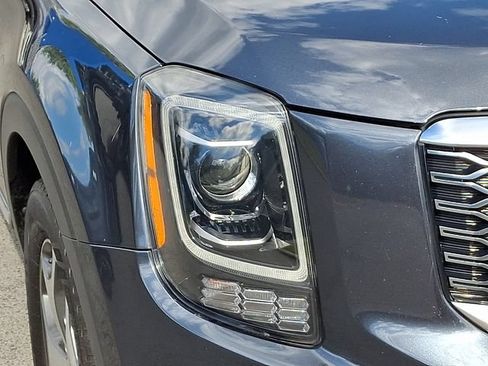 Used 2020 Kia Telluride EX w/ Towing Package AWD/4WD image 9