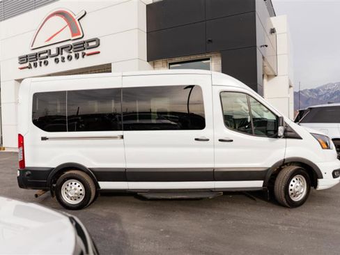 Used 2024 Ford Transit 350 XLT image 4