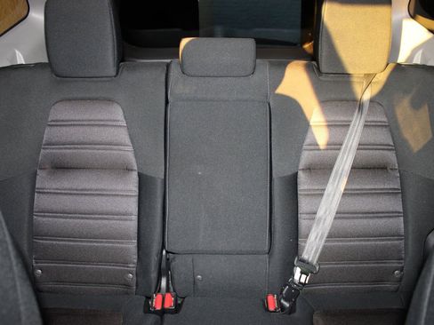 Used 2019 Honda CR-V EX image 11