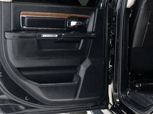 Used 2016 RAM 3500 Laramie AWD/4WD image 23