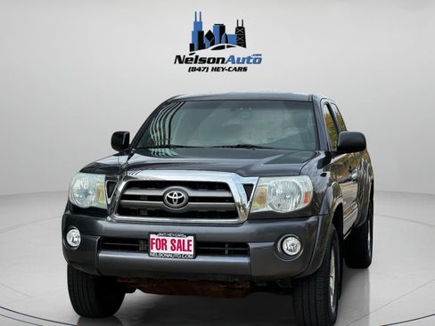 Used 2010 Toyota Tacoma AWD/4WD image 11