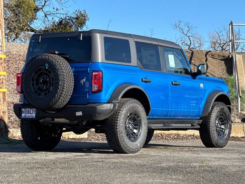 New 2026 Ford Bronco Big Bend w/ Black Diamond Package image 3