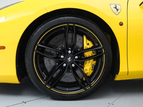 Certified 2018 Ferrari 488 Spider image 40