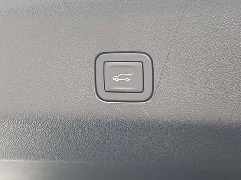 New 2026 Chevrolet Tahoe High Country AWD/4WD image 12