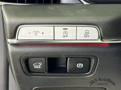 Used 2023 Genesis GV80 2.5T w/ Prestige Package AWD/4WD image 10