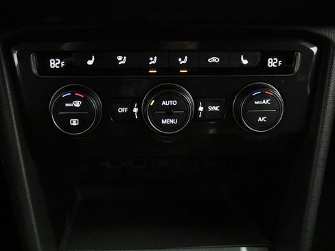 Used 2019 Volkswagen Tiguan SEL R-Line image 19