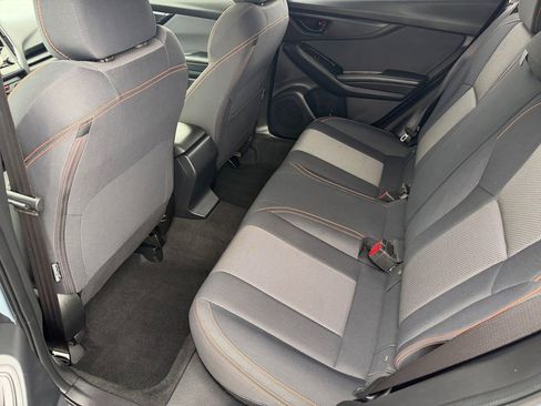 Used 2018 Subaru Crosstrek 2.0i Premium w/ Eyesight System image 11