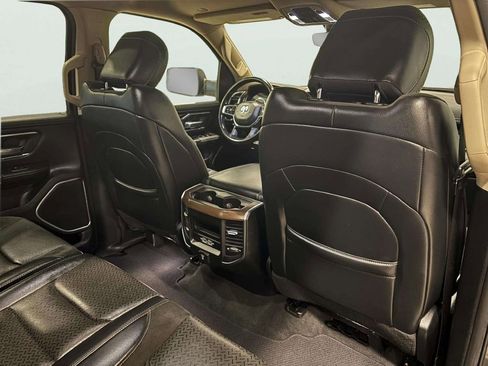 Used 2021 RAM 1500 Laramie image 24