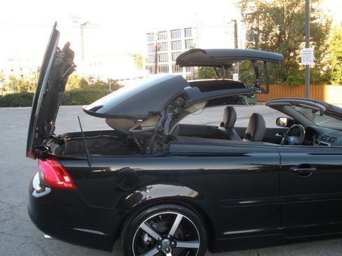 Used 2012 Volvo C70 T5 image 29