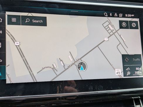 Used 2021 Audi Q8 Premium Plus w/ Premium Plus Package image 23