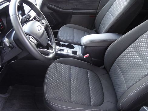 Certified 2023 Ford Escape Active w/ Tech Pack #1 AWD/4WD image 6