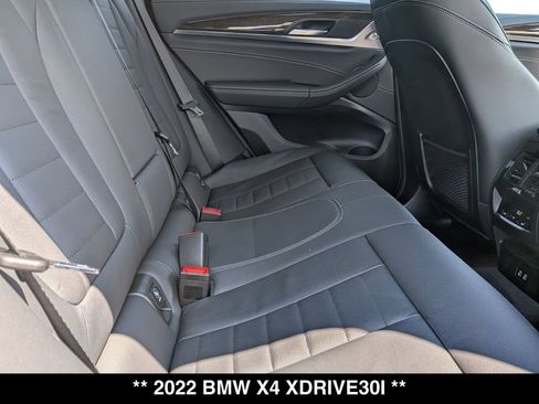 Used 2022 BMW X4 xDrive30i AWD/4WD image 26