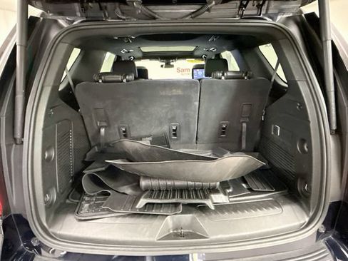 Used 2021 Chevrolet Tahoe LT w/ Rear Media and Nav Package AWD/4WD image 28